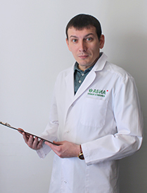 Олег Кузнецов - врач-гематолог, терапевт высшей категории.&nbsp;